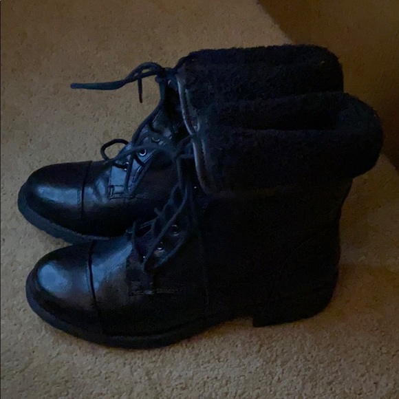 Boots - Picture 2 of 4